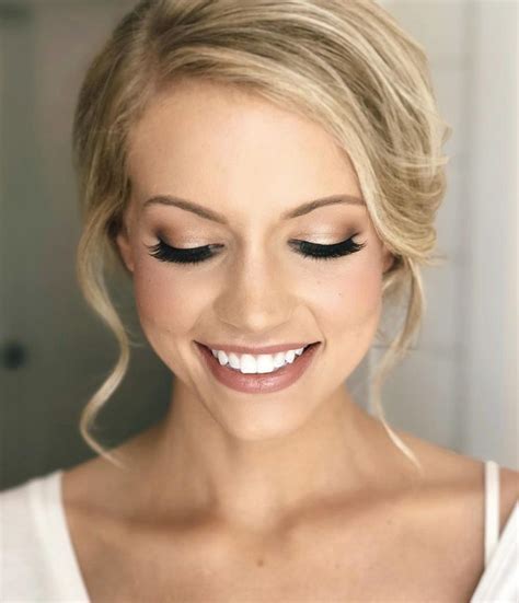 27 Gorgeous Bridal MakeUp Ideas For 2020 ChicWedd