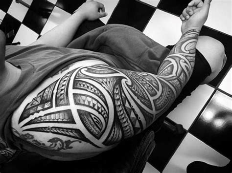 80 Tribal Shoulder Tattoos For Men Masculine Design Ideas Tribal