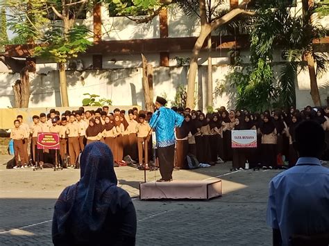 Lowongan kerja bnn jawa timur & poltekes bantennovianto cand news. Masa Pengenalan Lingkungan Sekolah SMA/SMK di Kota Serang ...