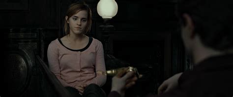 Hermione granger outfits deathly hallows part 1. Harry Potter And The Deathly Hallows Part 1 (BluRay ...
