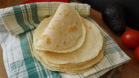 Cómo hacer tortillas de maiz con harina PAN sin gluten GLUTENDENCE