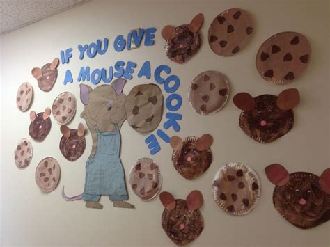 These letter recognition activities are important for preparing preschoolers to read. 67 best images about Preschool Book Crafts on Pinterest