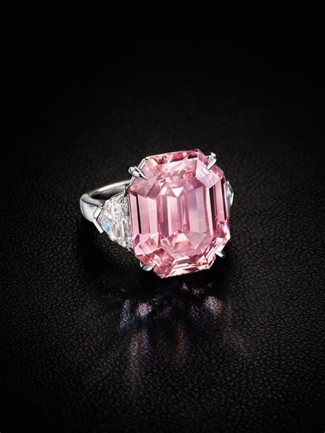 Largest And Finest Pink Diamond To Be Auctioned