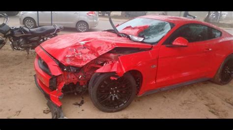 Ford Mustang Crashed In India Youtube