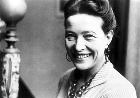 1908 Nace Simone De Beauvoir Autora De Obras Fundacionales Del Feminismo