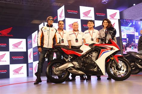 The cbr650r is a powered by 648cc bs6 engine mated to a 6 is speed gearbox. Honda CBR650F India Launch, Price, Photos, Details