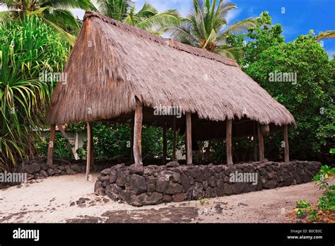 Hawaiian Hut Hi Res Stock Photography And Images Alamy