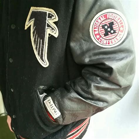 👟 @falconsfits 📚 @falconscr shop new uniforms ⤵️ atlfal.co.nz/2xhetxh. 94% off Vintage Other - VTG Atlanta FALCONS Football ...