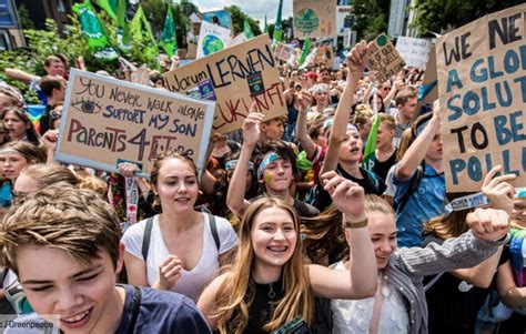 Es könnte dann etwa eingeschränkte öffnungen des einzelhandels mit festen. 29. November: NaturFreunde protestieren mit Fridays For ...