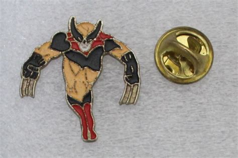 1990s Marvel Comics Wolverine Lapel Pin 25 X 25 Cm Etsy