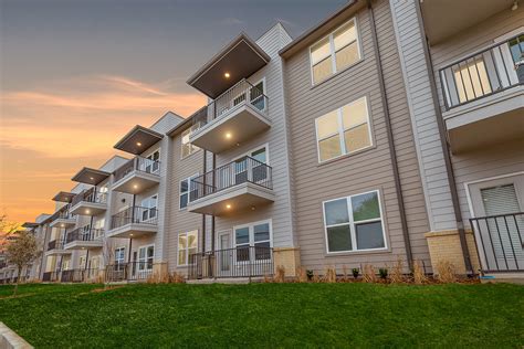 Villa Santa Maria Apartments in Dallas, Texas | Senior Living