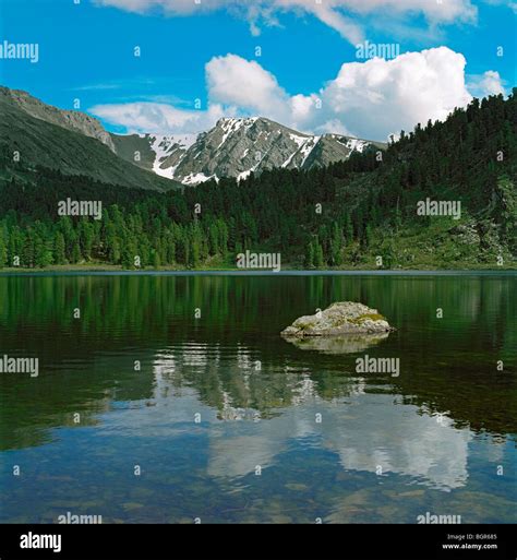 Karakol Lake The Altai Mountains Russia Stock Photo Alamy