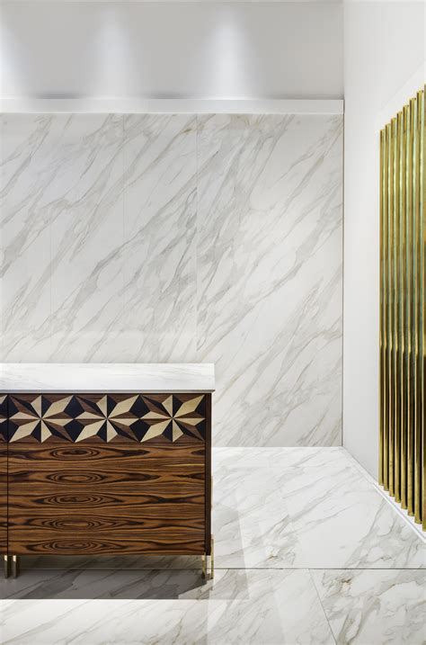 Our experts come to you. Stand Hebanon (Neolith Classtone Calacatta Gold ...