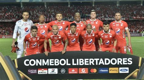 Galo realizou pagamento de r$ 10 milhões ao sevilla por dívida com guilherme arana; Libertadores | Internacional x América de Cali: onde ...