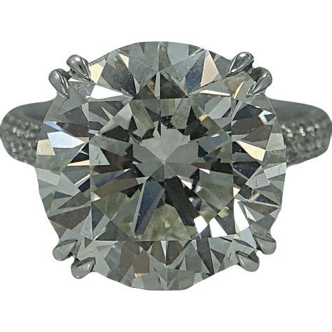 Platinum Round Cut Diamond Ring : Provident Jewelry | RubyLUX