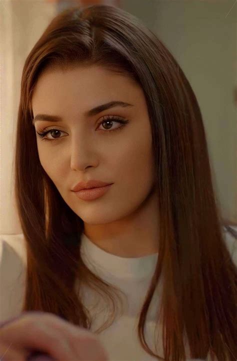 Hande Erçel Beautiful Girl Makeup Beauty Girl Hande Ercel