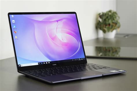 See more than fullview with huawei matebook 13's 13 2k fullview display, thin and lightweight frame and more. Test: Huawei MateBook 13 - testsieger.de-Testportal