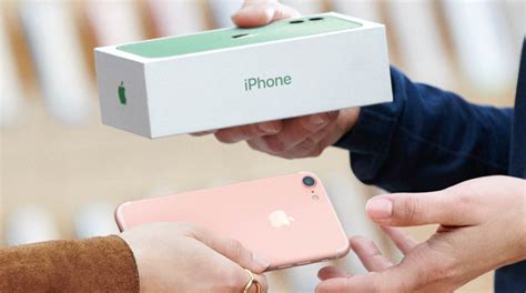 Apple Trims Estimated Payments For Iphone Trade Ins Time Puter