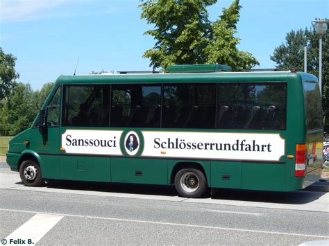 Das an der havel gelegene potsdam grenzt südwestlich an berlin und ist ein wachstumszentrum in dessen ballungsraum, der rund 4,5 millionen einwohner umfasst. Iveco von Schlösserrundfahrten Tour "Alter Fritz" aus ...