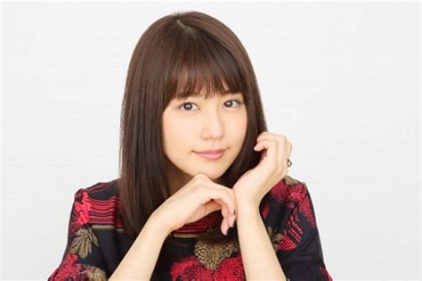 キャンペーン期間：5/6まで※ 逆刃刀を腰に下げ、不殺を誓う流浪人・緋村剣心——彼こそは維新志士の中で最強無比の伝説をもつ「人斬り抜刀斎」で るろうに剣心―明治剣客浪漫譚― モノクロ版 28 (ジャンプコミックスdigital). あのころの - 映画『るろうに剣心』で雪代巴役、有村架純が ...