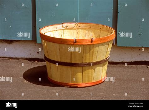 Empty Bushel Basket Hi Res Stock Photography And Images Alamy