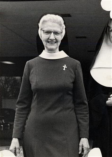 A nun and a priest were crossing the desert on a camel. Priest accused of murdering nun in 1980 - Toledo Blade ...
