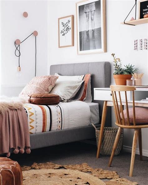 Here, a wide white dresser made by ikea has been used to decorate this nordic style bedroom. Beautiful Nordic Decor Ideas To Modern Stylish House ...