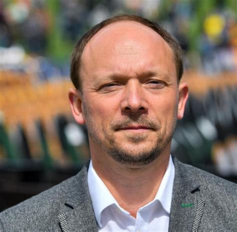 Marco wanderwitz ist als ostbeauftragter der bundesregierung eine fehlbesetzung und spaltet mit seinen. Ostbeauftragter warnt vor Rechtsextremismus im Osten - WELT