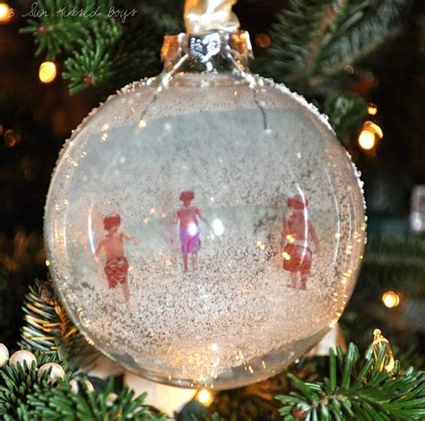 Diy Ornaments ~ Floating Photo Christmas Pinterest