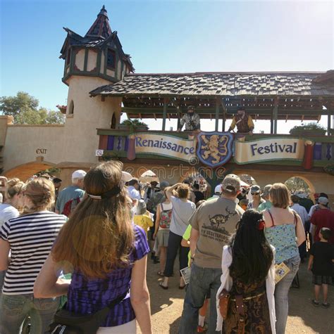 An Entrance Line At The Arizona Renaissance Festival Editorial Stock