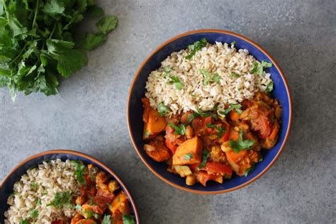 8 Vegetarian Tagine Recipes To Make All Winter Long