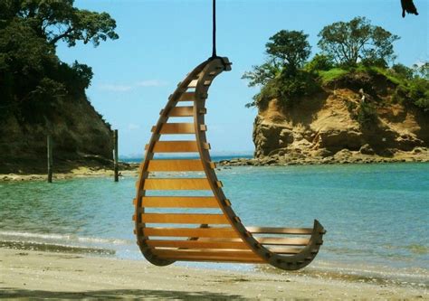 If you're tight on space or need to be more mobile for festivals and trips to the. Furniture Unique Wood Hanging Outdoor Chair Ideas Awesome Outdoor Hanging Chairs Ideas | Hanging ...