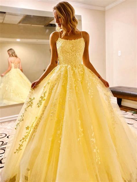 The Trendiest Wedding Dresses In Yellows For 2023 Style Trends In 2023