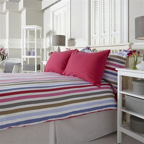 Seward community library & museum is the closest landmark to northern nights. Northern Nights Flannel Candy Stripe 6PC Duvet Set - QVC UK