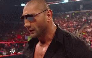 When dave bautista was cast as tong po in kickboxer vengeance, the reboot to van damme's classic, it seemed like perfect casting. Voll auf die 13! Dave Bautista in 13 überraschenden Fakten