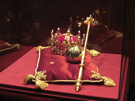 Pin by Chloe Crothers on The Tower of London | Crown jewels, British crown jewels, Jewels