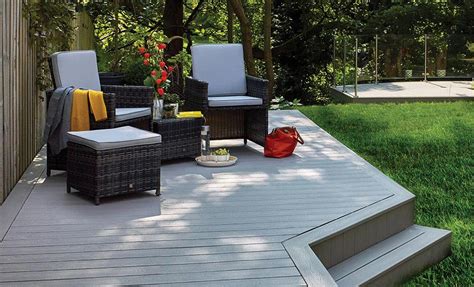 Check Out Our Deck Orating Tips Arbordeck