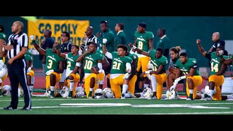 High School Athletes Kneeling During The Playing Of National Anthem Youtube