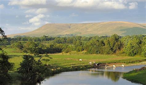 Pendle Hill Natural Feature In Pendle Visit Lancashire