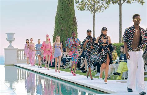 Couture Club Dua Lipa Joins The Ranks Of Pop Star Designers