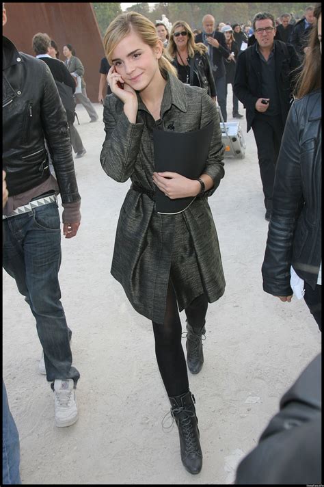 Emma Watson Paris Fashion Week Nakpicstore