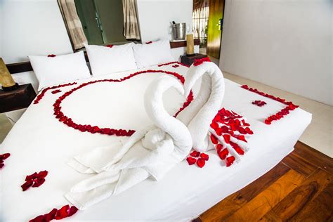 Special Honeymoon Decoration Honeymoon Bedroom Hotel Decor Hotel Design