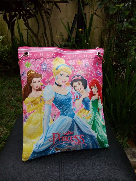 Model rumah minimalis type 36 60 indah. TAS LES SLEMPANG RING GAMBAR PRINCESS | Abee's Kiosk: TAS ...
