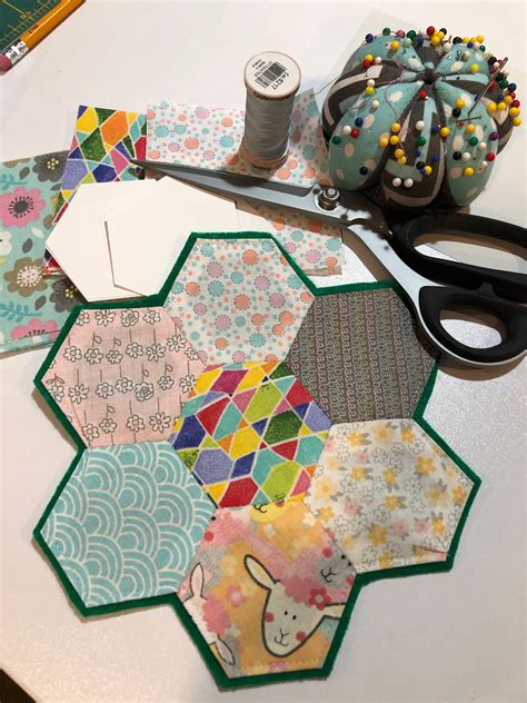 Quilting Tutorial Intro To English Paper Piecing Center For