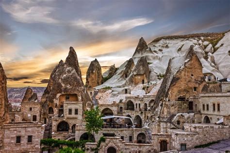 Nevşehir als anfahrtsziel für busreisende, provinzhauptstadt gleichnamiger provinz. Kappadokien - Eine Reise durch das Märchenland ...