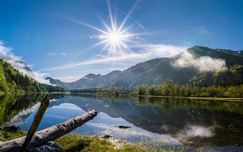 Lake Sun Rays Clear Lake Water Evaporation From The Green Forest The