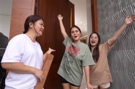 Watch Ivana Alawi Surprises Mom Sister With Their Own House Inquirer Entertainment