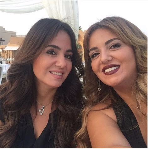 ألا يا طبيب الجن ويحك داوني ***فإن طبيب الإنس أعياه دائيا. بنات ميمي جمال يخطفن الأنظار في أحدث ظهور.. شاهد