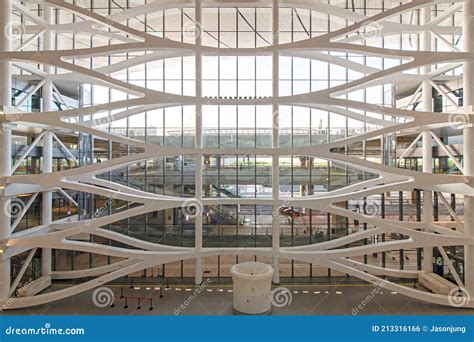 Architecture Of Modern Terminal Building With Steel Framework Stock
