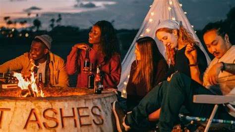 How To Plan A Bonfire Night Party Cabin Guides